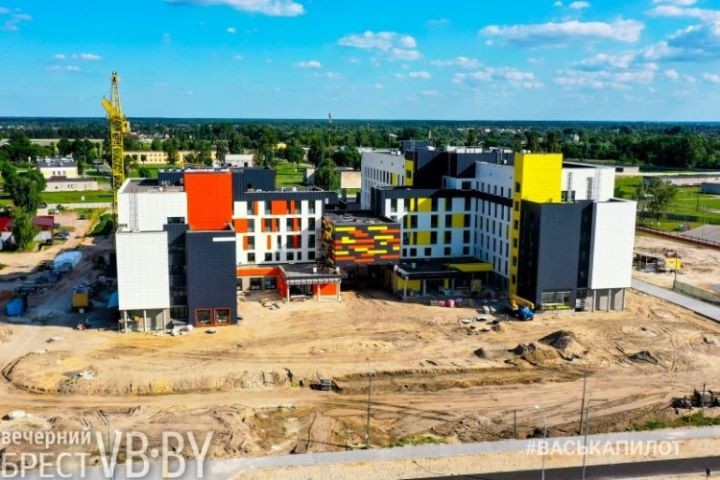 Первая «ласточка» на Лейтенанта Рябцева, амбициозный «Белый город» и емкий по инвестициям медцентр