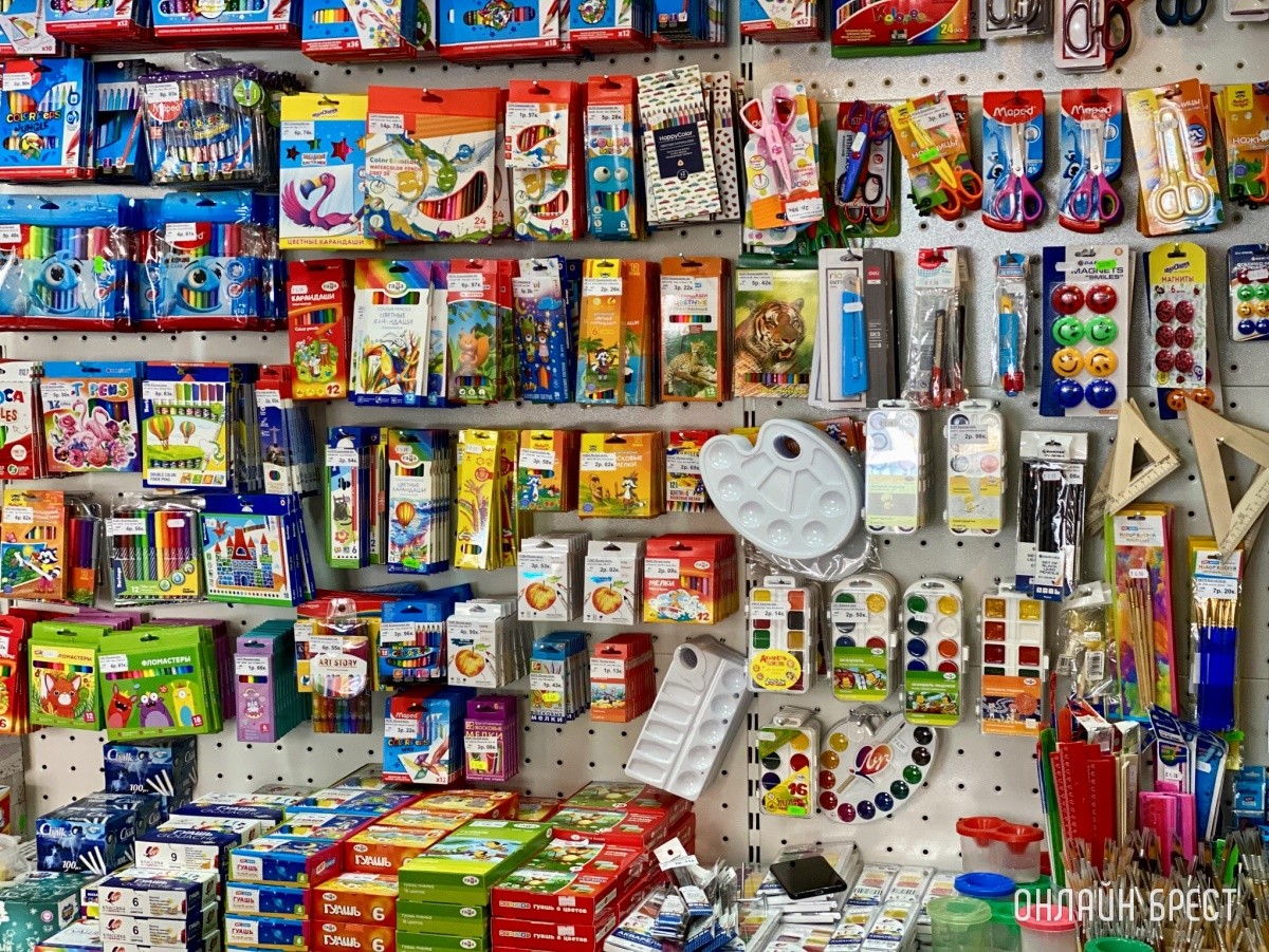Вся школьная канцелярия здесь! Большой ассортимент товаров и скидок в брестских магазинах «Канцелярские штучки»