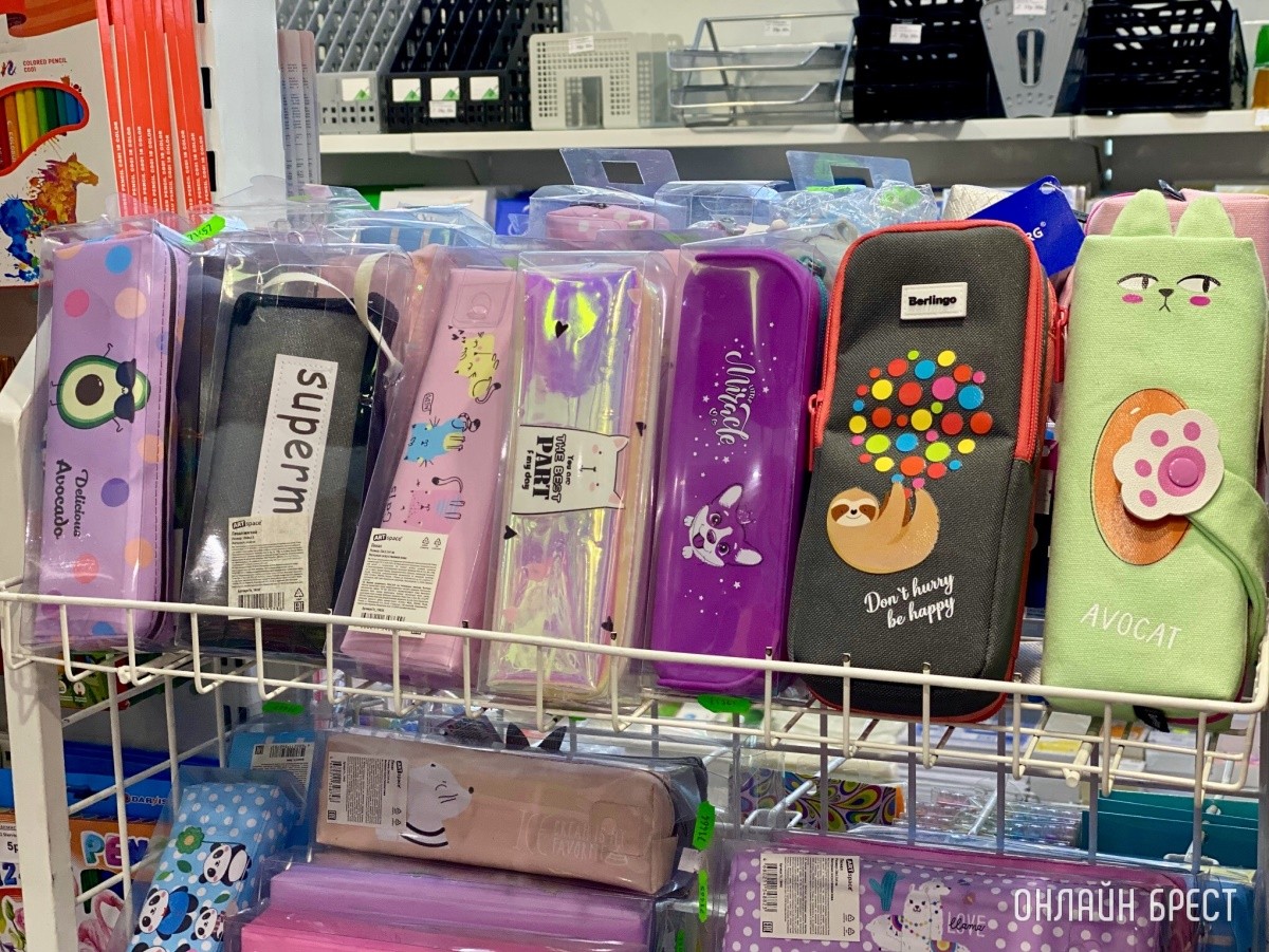 Вся школьная канцелярия здесь! Большой ассортимент товаров и скидок в брестских магазинах «Канцелярские штучки»