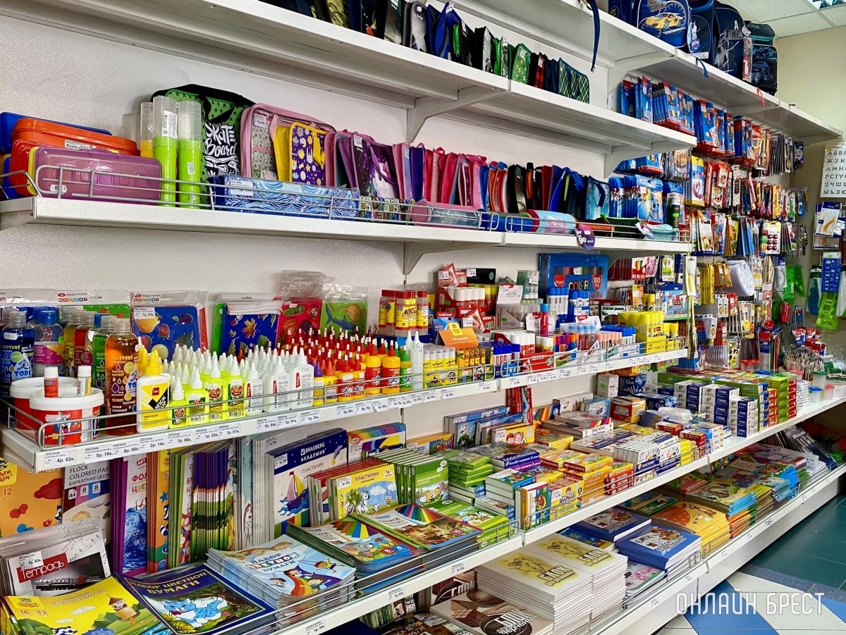 Вся школьная канцелярия здесь! Большой ассортимент товаров и скидок в брестских магазинах «Канцелярские штучки»