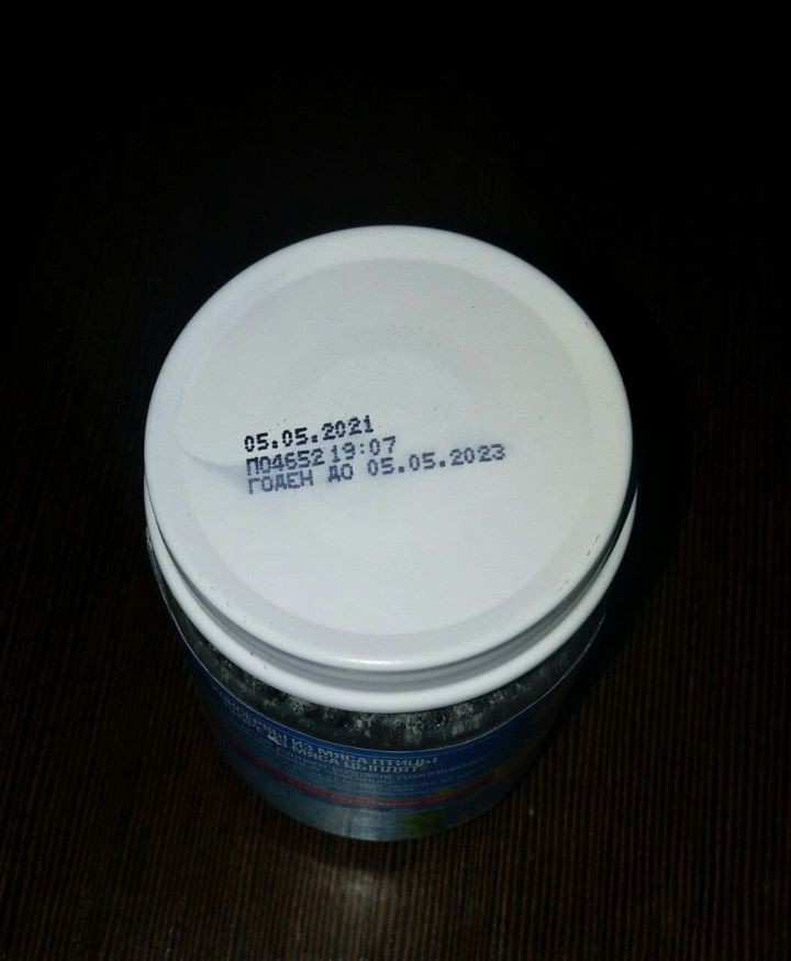 Белоруска нашла в банке с детским питанием кусочки стекла