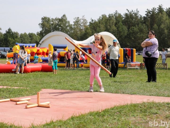 Агроэкофестиваль «Споровские сенокосы ‒ 2021» прошел в деревне Высокое Березовского района