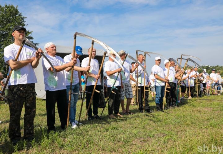 Агроэкофестиваль «Споровские сенокосы ‒ 2021» прошел в деревне Высокое Березовского района