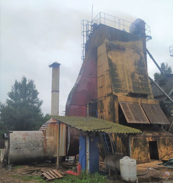 В Брестской области произошел пожар в зерносушильном комплексе