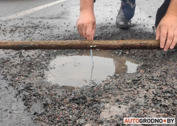 Белорус показал, как влетел на новое колесо и, похоже, ремонт подвески