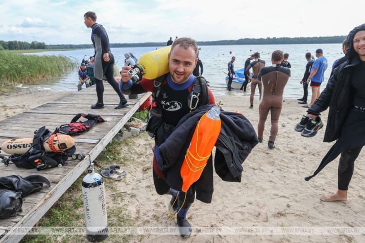 Соревнования водолазов проходят в Ивановском районе