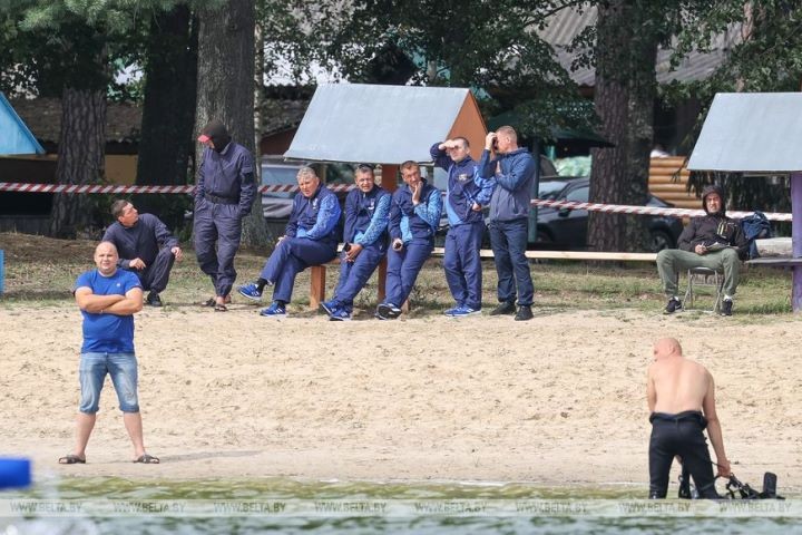 Соревнования водолазов проходят в Ивановском районе