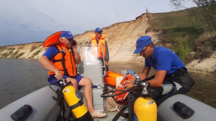 Спасатели со всей страны искали тело утонувшего в реке Горынь мальчика