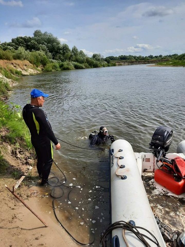 Спасатели со всей страны искали тело утонувшего в реке Горынь мальчика