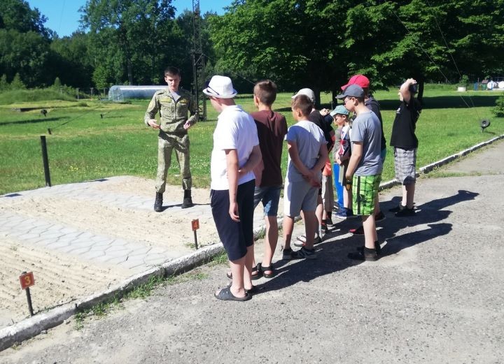 Брестская область. Дети побывали на экскурсии на пограничной заставе «Каменюки»