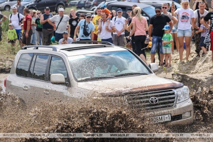 Фестиваль любителей внедорожников «Брест Джип Фест - 2021» прошел под Брестом