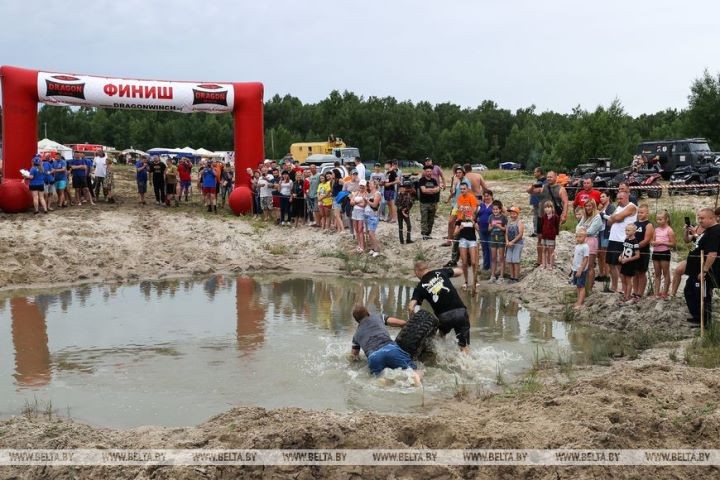 Фестиваль любителей внедорожников «Брест Джип Фест - 2021» прошел под Брестом