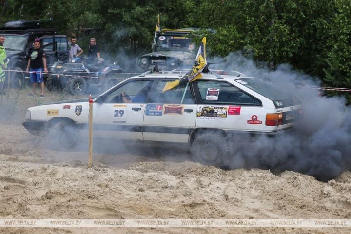 Фестиваль любителей внедорожников «Брест Джип Фест - 2021» прошел под Брестом