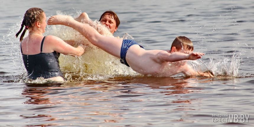  Самый жаркий день лета на Луковском (Брестской область)