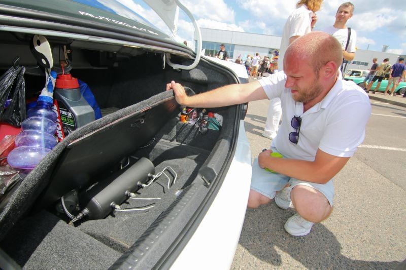 «Таких выпущено только 100 штук». Побывали на Volkswagen Day и нашли очень интересные машины