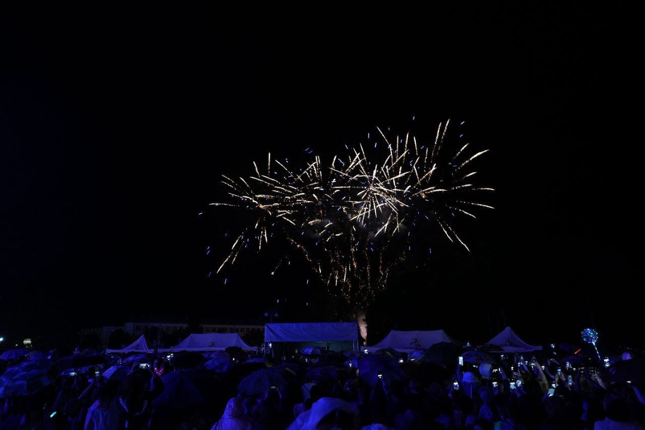 Праздничным концертом и красочным фейерверком завершился фестиваль «Вытокi» в Столине (Брестская область)