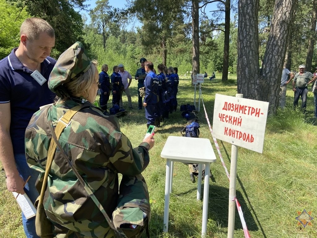 Соревнования санитарных и добровольных пожарных дружин прошло в Ивацевичах