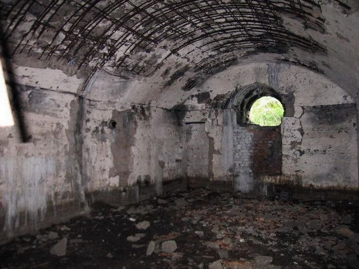 На аукцион выставили часть Брестской крепости. Готовьте 164 000 рублей, и она ваша