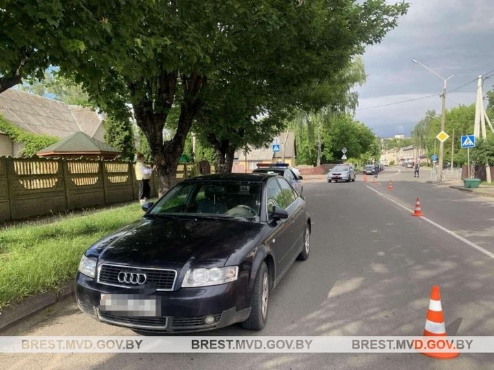 80-летний водитель «Ауди» сбил пенсионерку в Барановичах