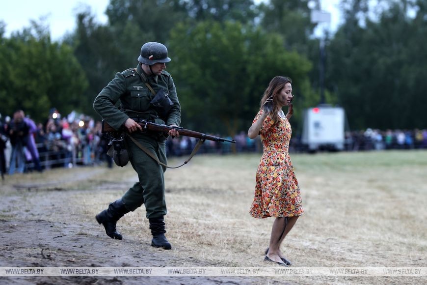 Белорусские и зарубежные реконструкторы воссоздали ключевые эпизоды обороны Брестской крепости. Фоторепортаж