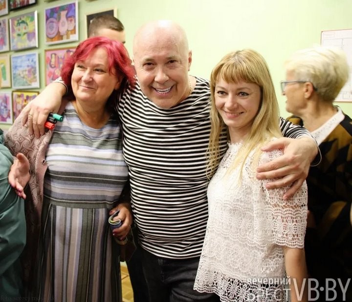 Александр Солодуха в Бресте: «отрывался» на кресле, водил девушек на сцену