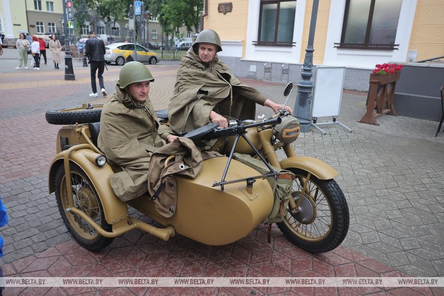 Реконструкция «Мирный вечер на Советской». Смотрите фоторепортаж.