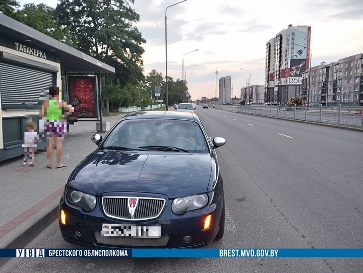 В Бресте легковушка сбила 7-летнюю девочку