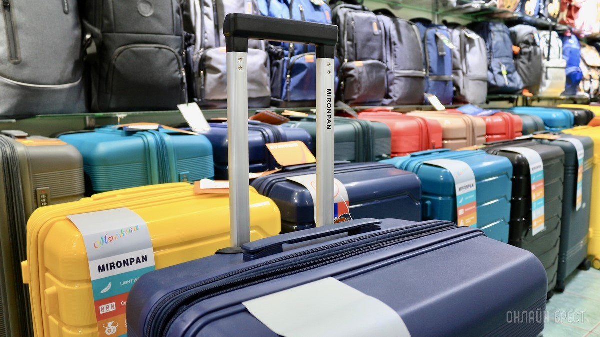 Как выбрать идеальный чемодан для путешествий на море? Полезный гайд по основным характеристикам от магазина «BAGаж» в Бресте