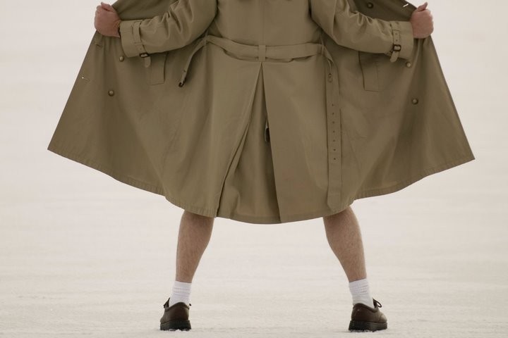 Как наказали белоруса, который в торговом центре демонстрировал половой орган