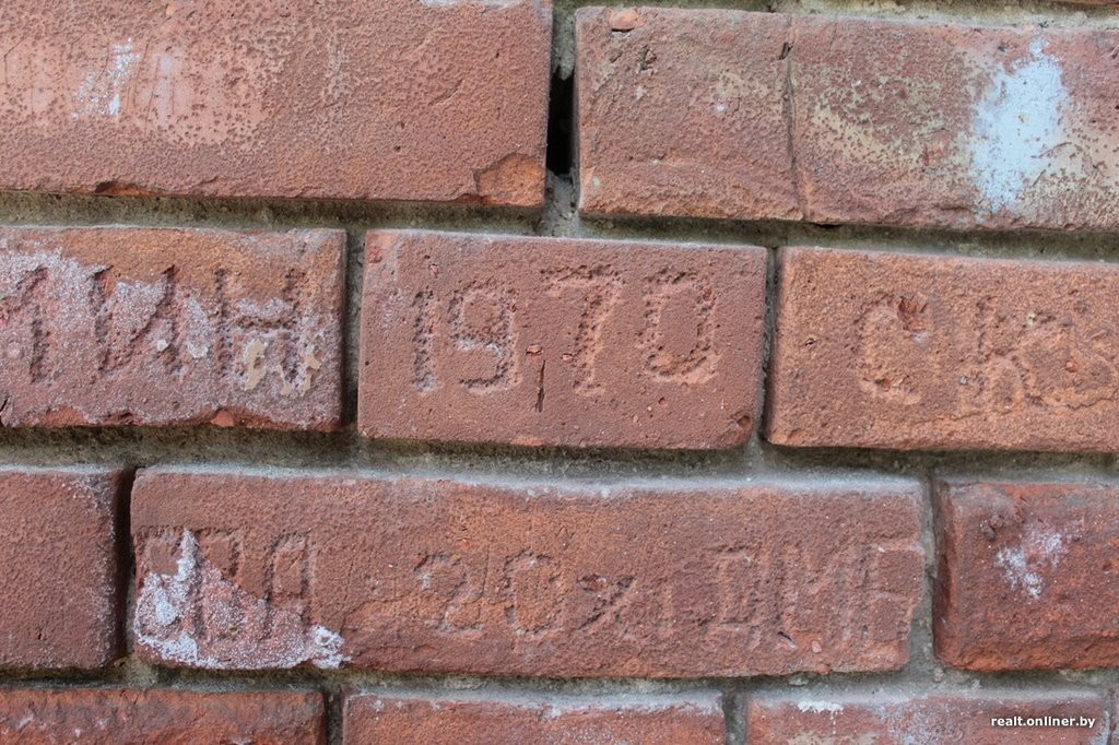 Как сохранить историческое здание, но сделать его современным? Смотрим на примере Бреста