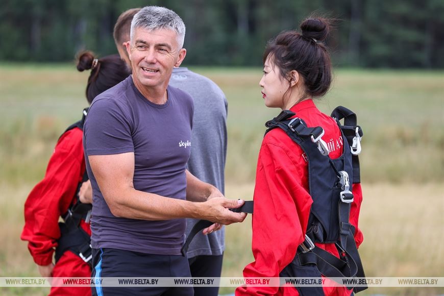 В окрестностях Бреста строят аэродром. Фоторепортаж