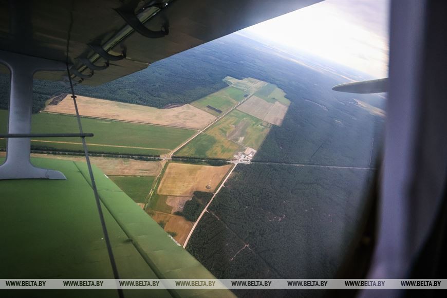 В окрестностях Бреста строят аэродром. Фоторепортаж