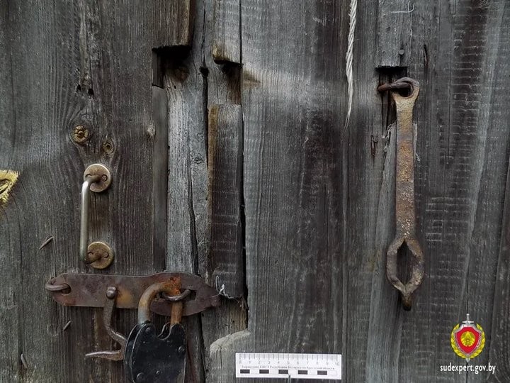 Сорвал замок, похитил имущество: в Малорите эксперты помогли найти злоумышленника по следу обуви