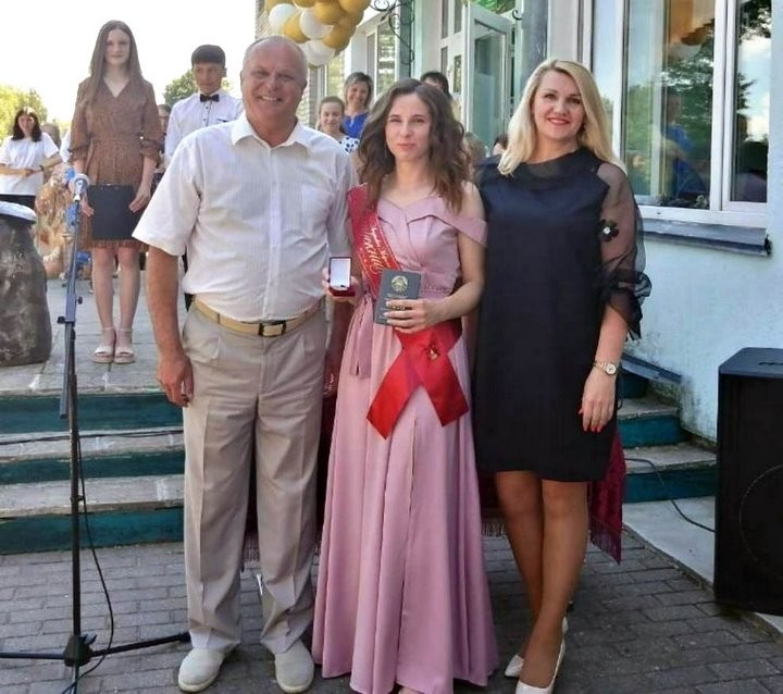 Выпускница из Брестской области