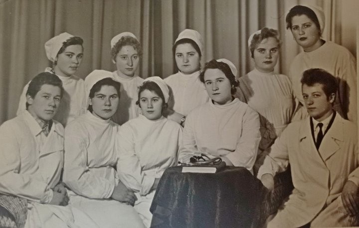 «Сейчас болезни помолодели». Бывший фельдшер из Брестской области рассказала о своей работе