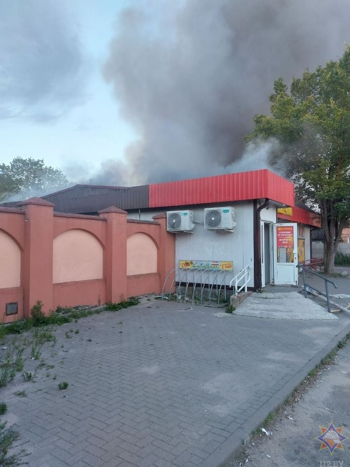 В Бресте горел магазин «Копеечка». Стали известны подробности