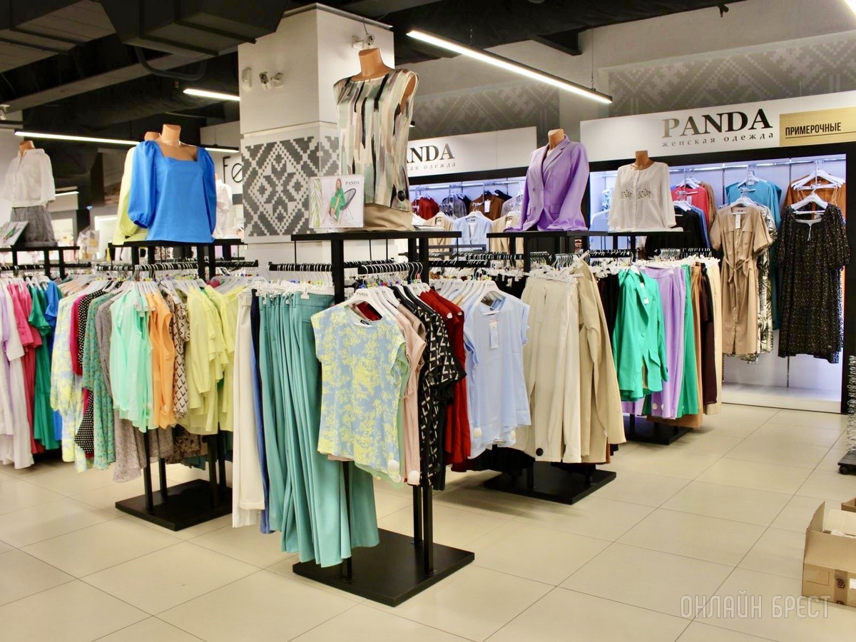 Кое-что новенькое! Большое обновление ассортимента в брестском «ЦУМе» (третий этаж): школьные товары, мужская и женская одежда, текстиль, кухонная утварь, кожгалантерея