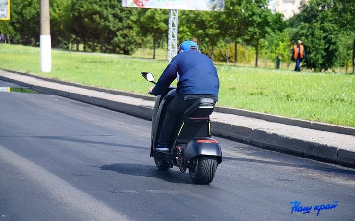 На дорогах Барановичей замечено редкое средство передвижения. Что это за средство передвижения?