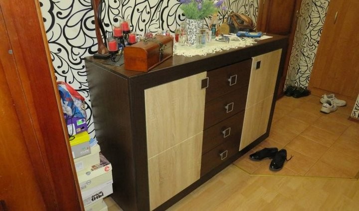 38 тысяч евро и 9,5 тысяч долларов: белорус украл из дома любовницы сбережения её мужа