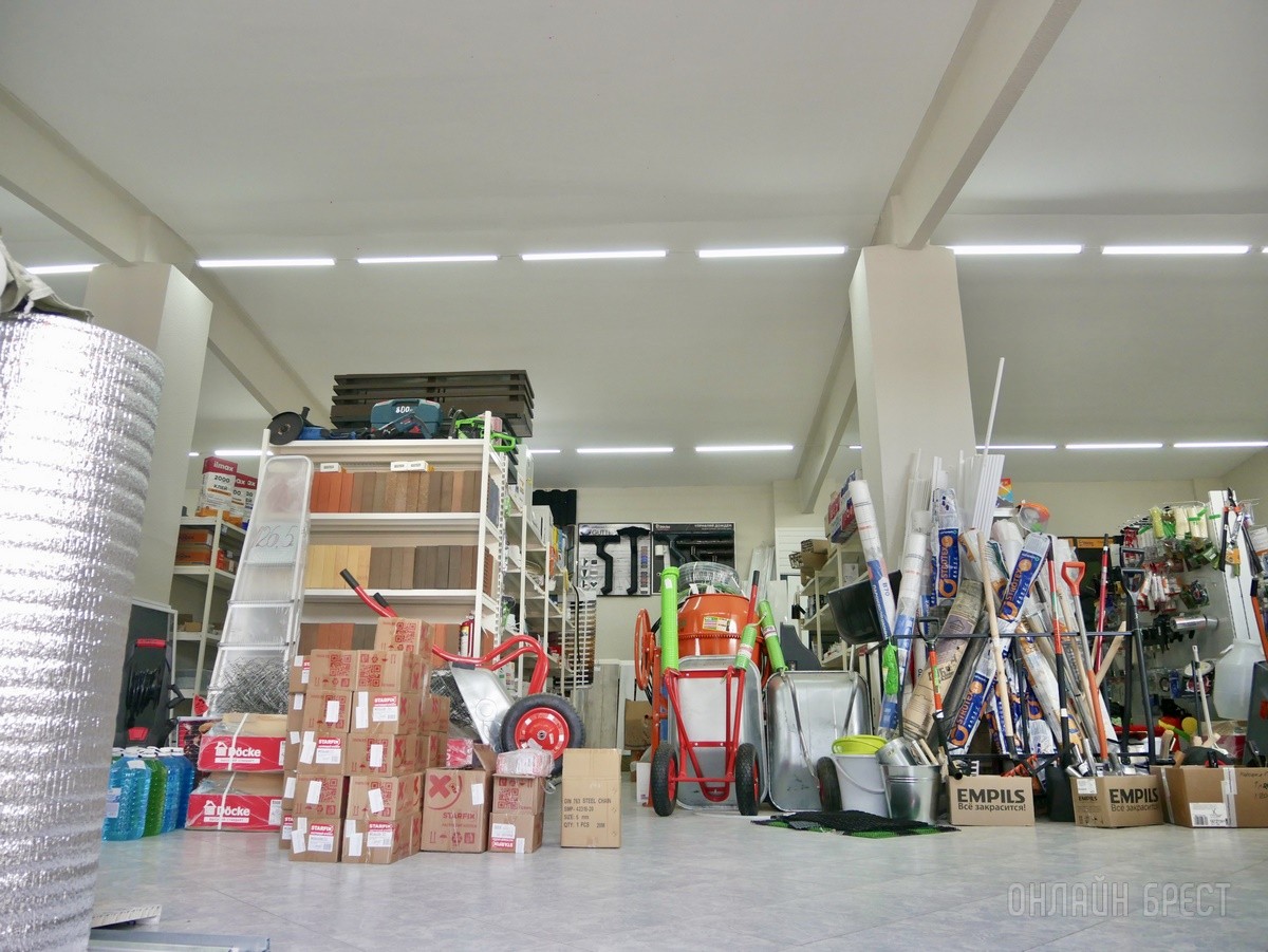 Большой магазин «Строй с нами» в Малорите – еще больше строительных товаров по выгодным ценам, собственная бригада, услуги манипулятора