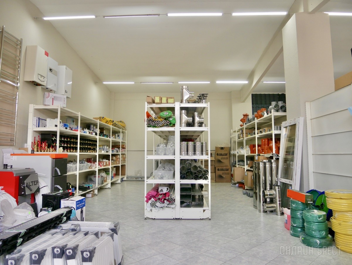 Большой магазин «Строй с нами» в Малорите – еще больше строительных товаров по выгодным ценам, собственная бригада, услуги манипулятора