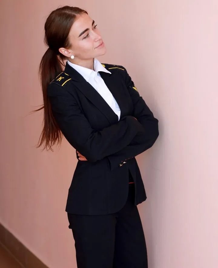 Роман с небом: как девушка из Березы покорила лайнер своей мечты