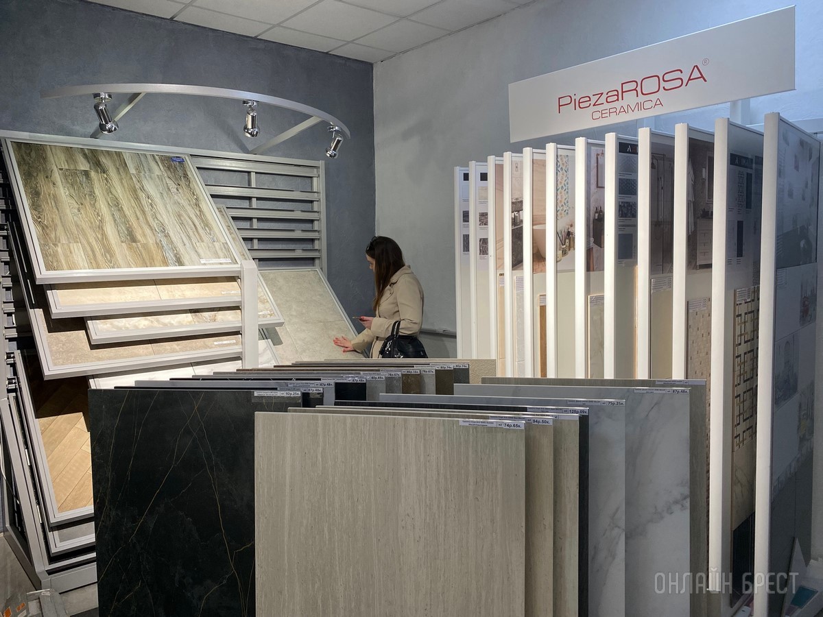 Прогулялись по «Квадратному метру» и удивились изобилию. Современная керамическая плитка по низким ценам в дискаунтере на Кирова, 48 в Бресте