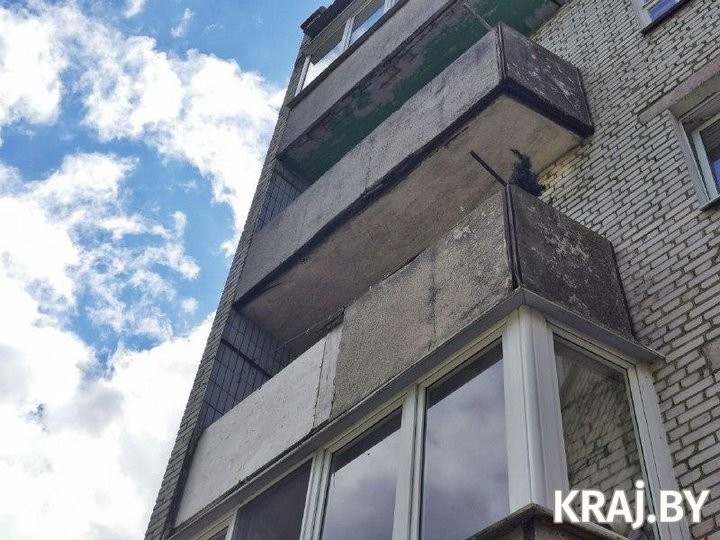 В Беларуси обрушился балкон вместе с мужчиной