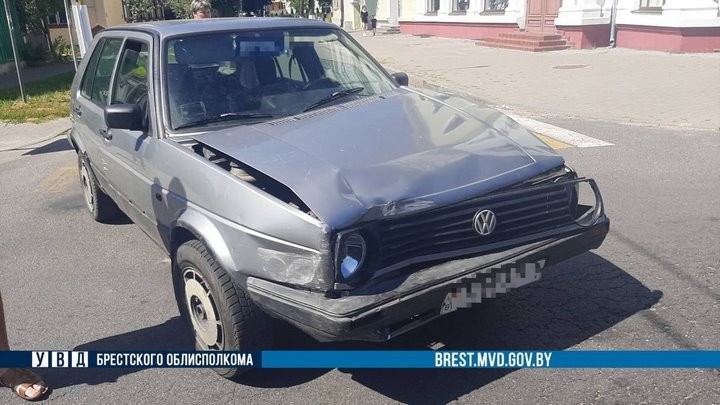 В Брестской области «немец» не пропустил «француза»