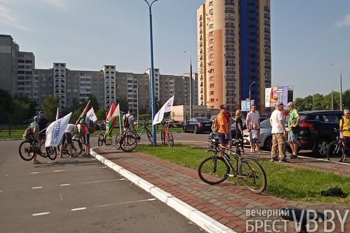 Работники РУП «Брестэнерго» приняли участие в экологической акции в Красном дворе