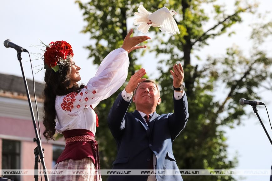 Концертом городского духового оркестра открылся праздник, посвященный Дню освобождения Бреста