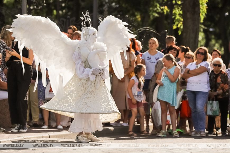 Концертом городского духового оркестра открылся праздник, посвященный Дню освобождения Бреста