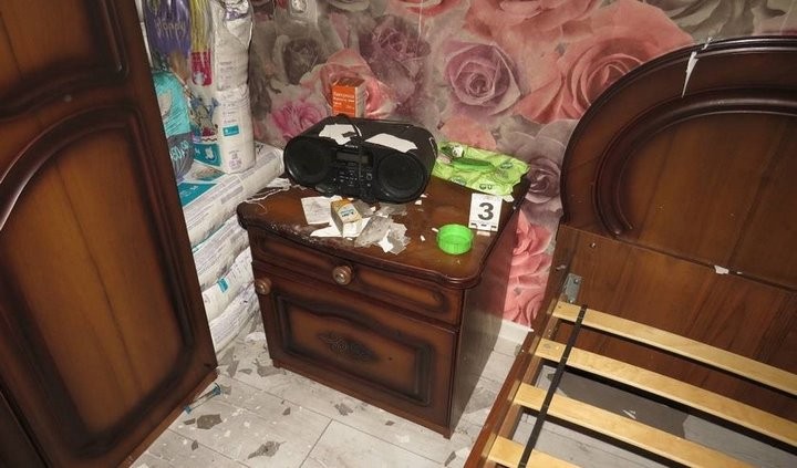 Жуть. Белорус из-за ревности облил жену бензином и поджег