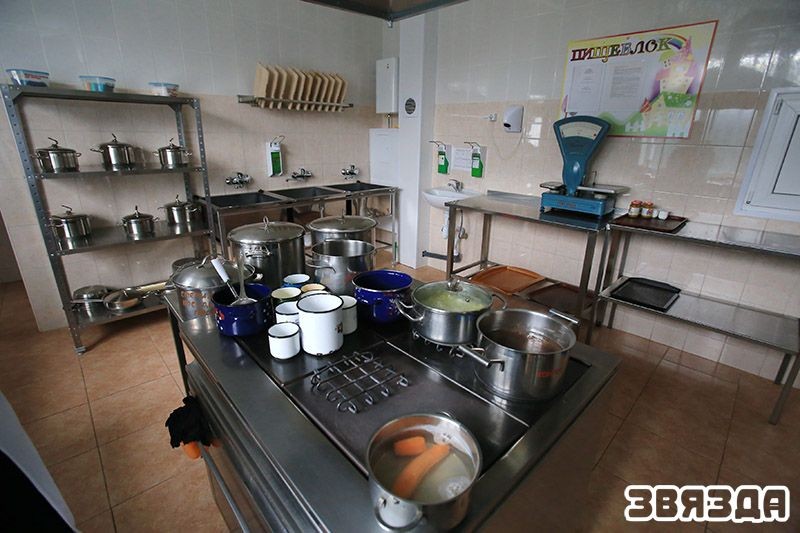 Как в колонии живут мамы с детьми